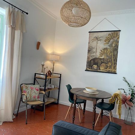 L'Ecrin De Mona Au Coeur De Lourmarin Daire Dış mekan fotoğraf