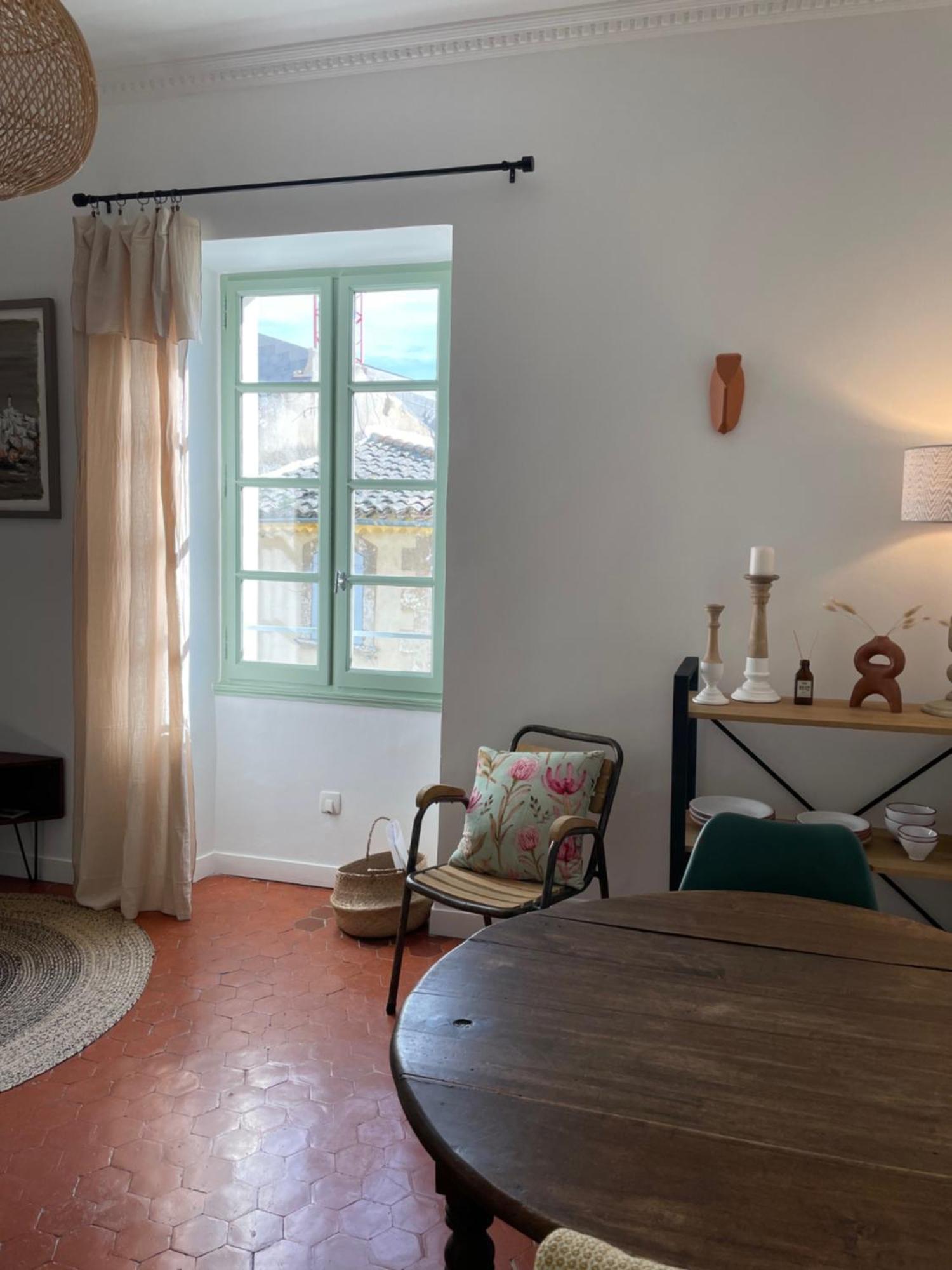 L'Ecrin De Mona Au Coeur De Lourmarin Daire Dış mekan fotoğraf